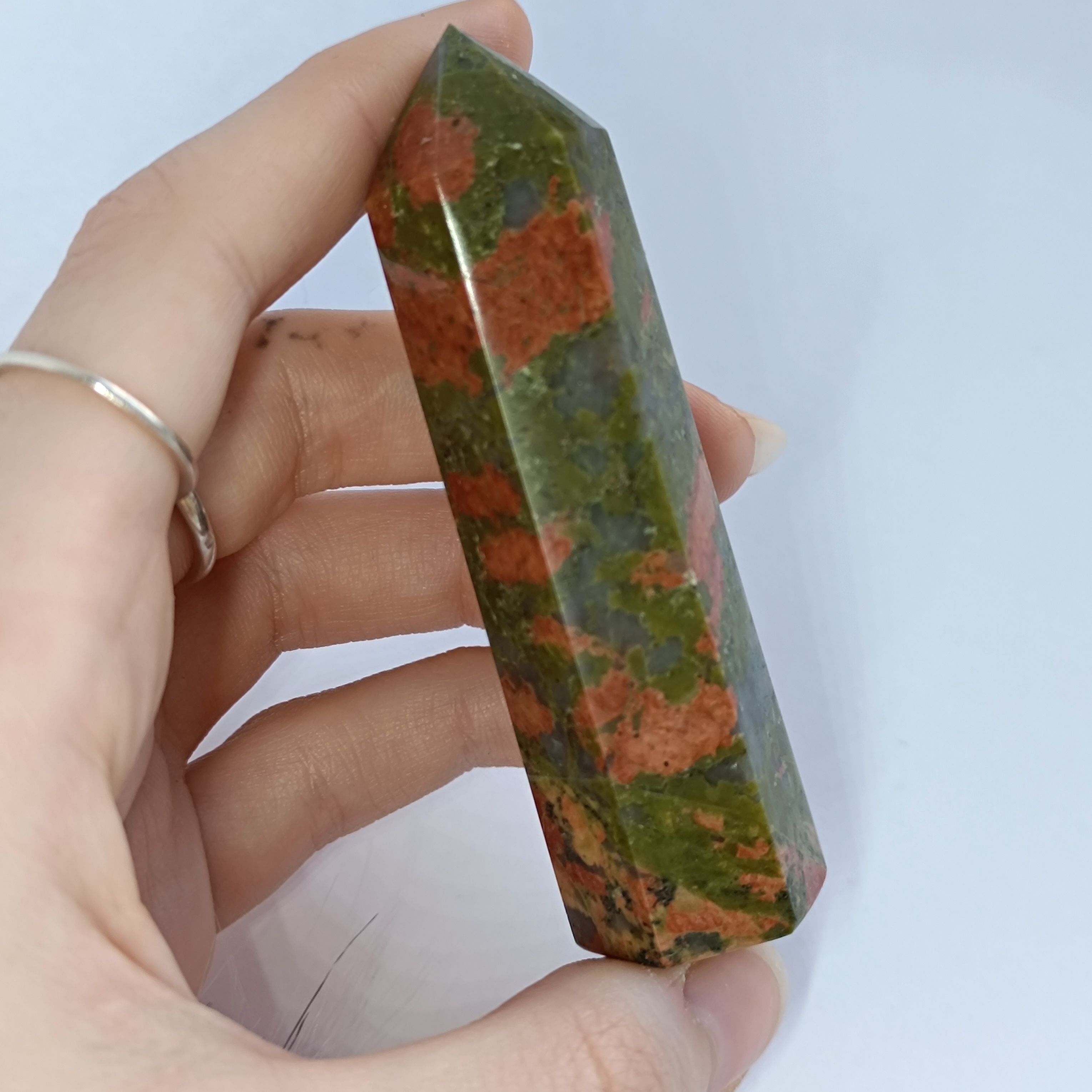 UNAKIT obelisk č.1 85,4g