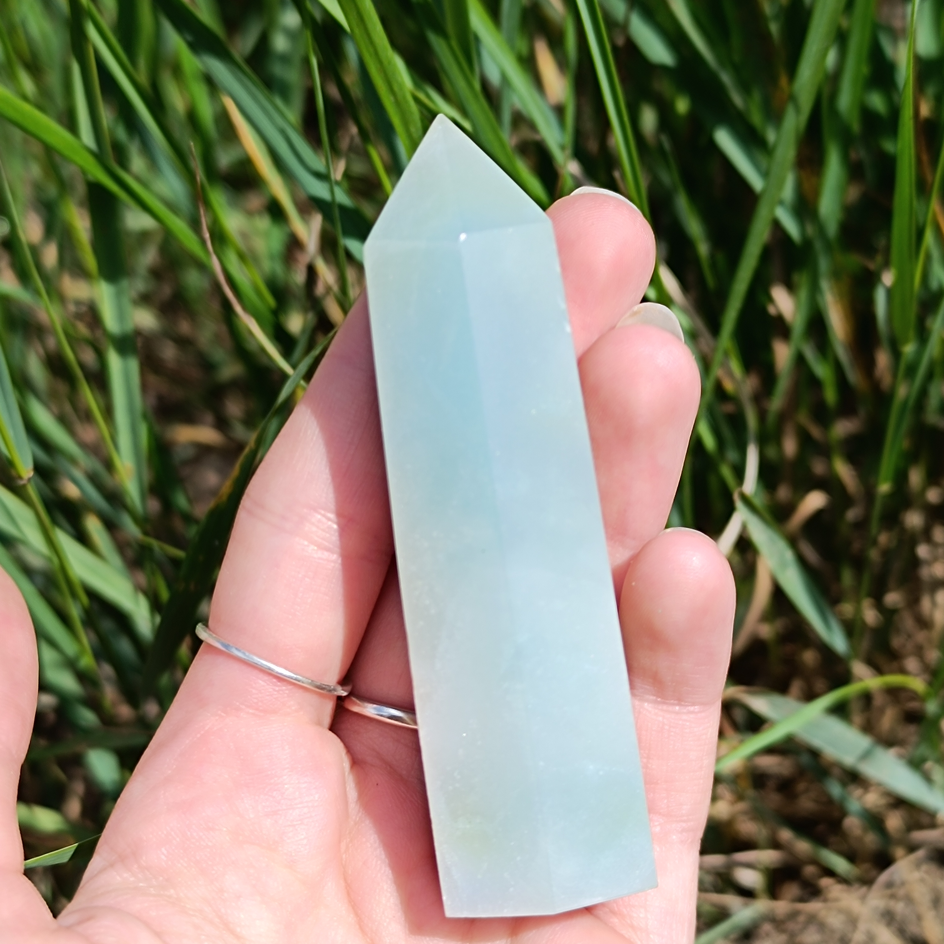 SKY BLUE KŘEMEN obelisk č. 1 85,9g