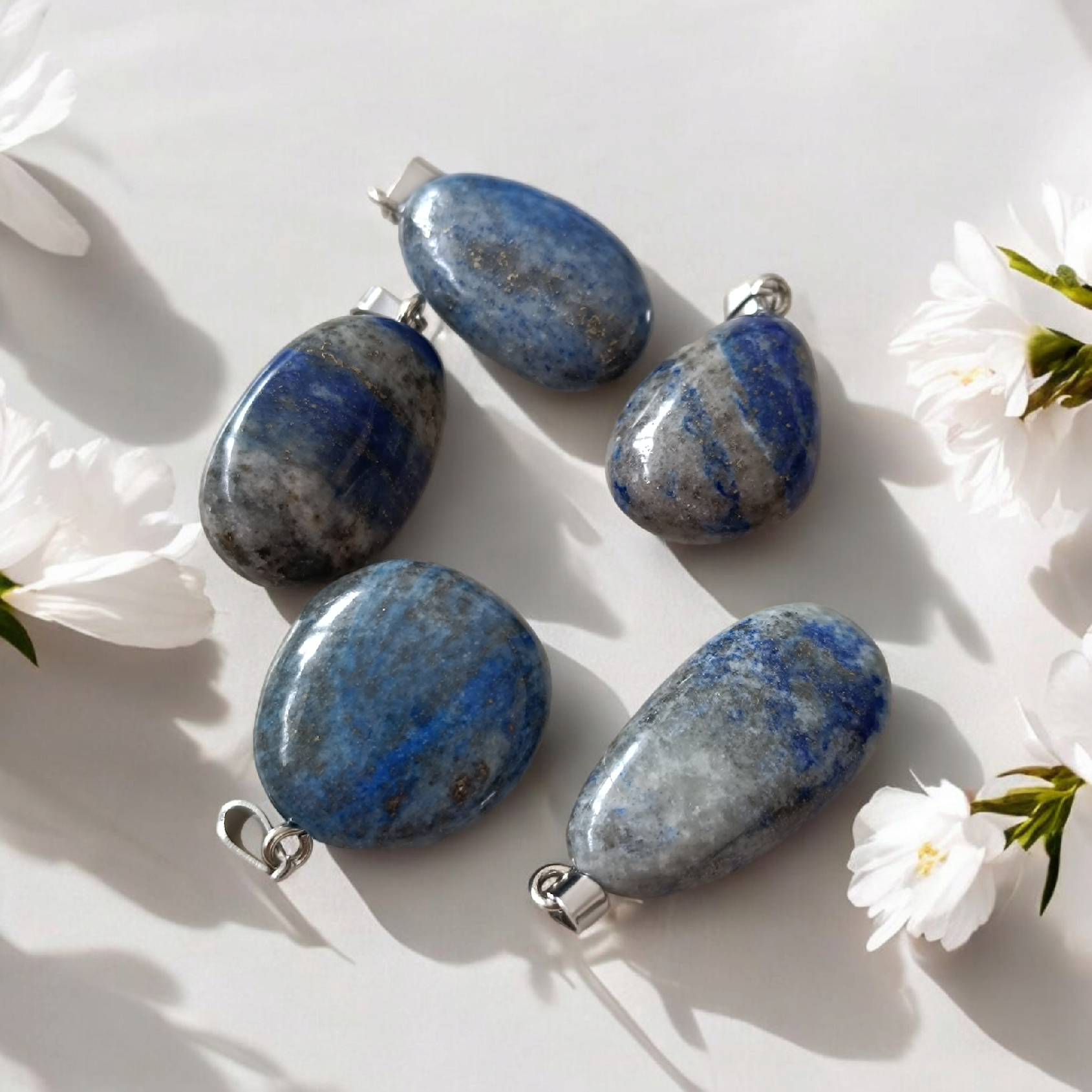 LAPIS LAZULI přívěsek valounek