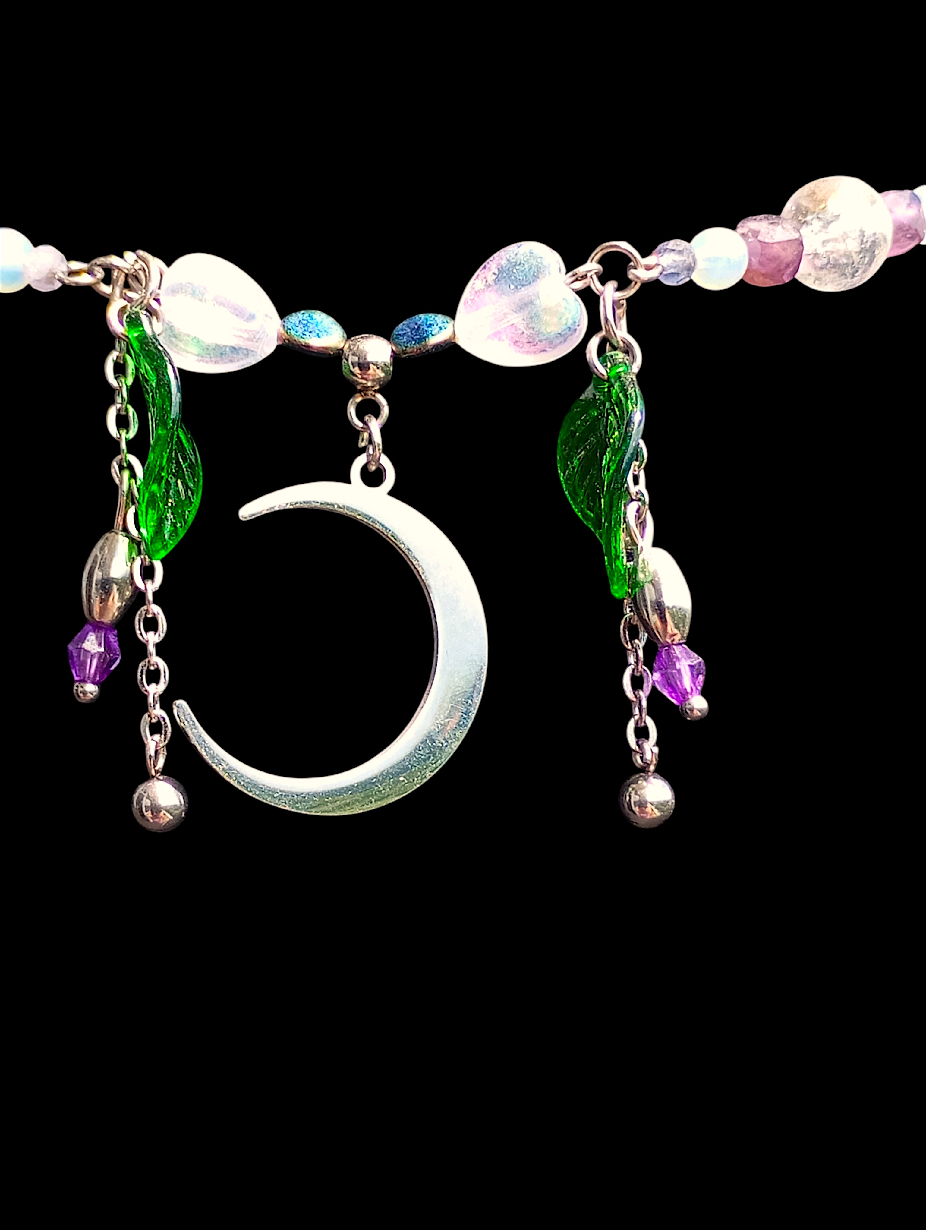 NÁHRDELNÍK "Amethyst Grove" Chirurgická ocel - ametyst
