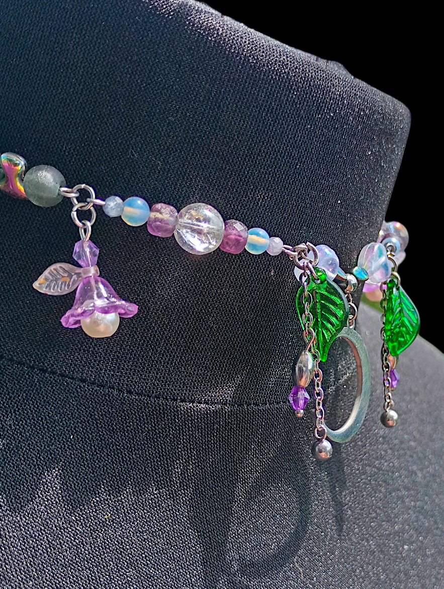 NÁHRDELNÍK "Amethyst Grove" Chirurgická ocel - ametyst